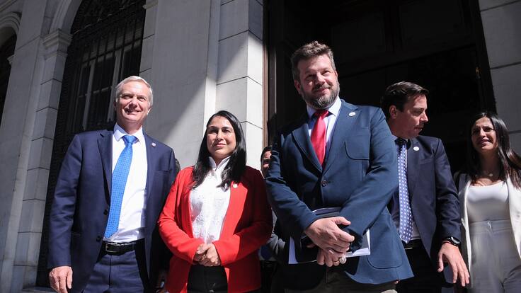 Partidos Republicano, Social Cristiano y Nacional Libertario sellan pacto parlamentario de cara a las elecciones