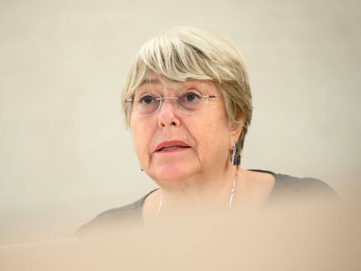 Bachelet: «Tenemos informes preocupantes del uso de municiones racimo contra objetivos civiles»