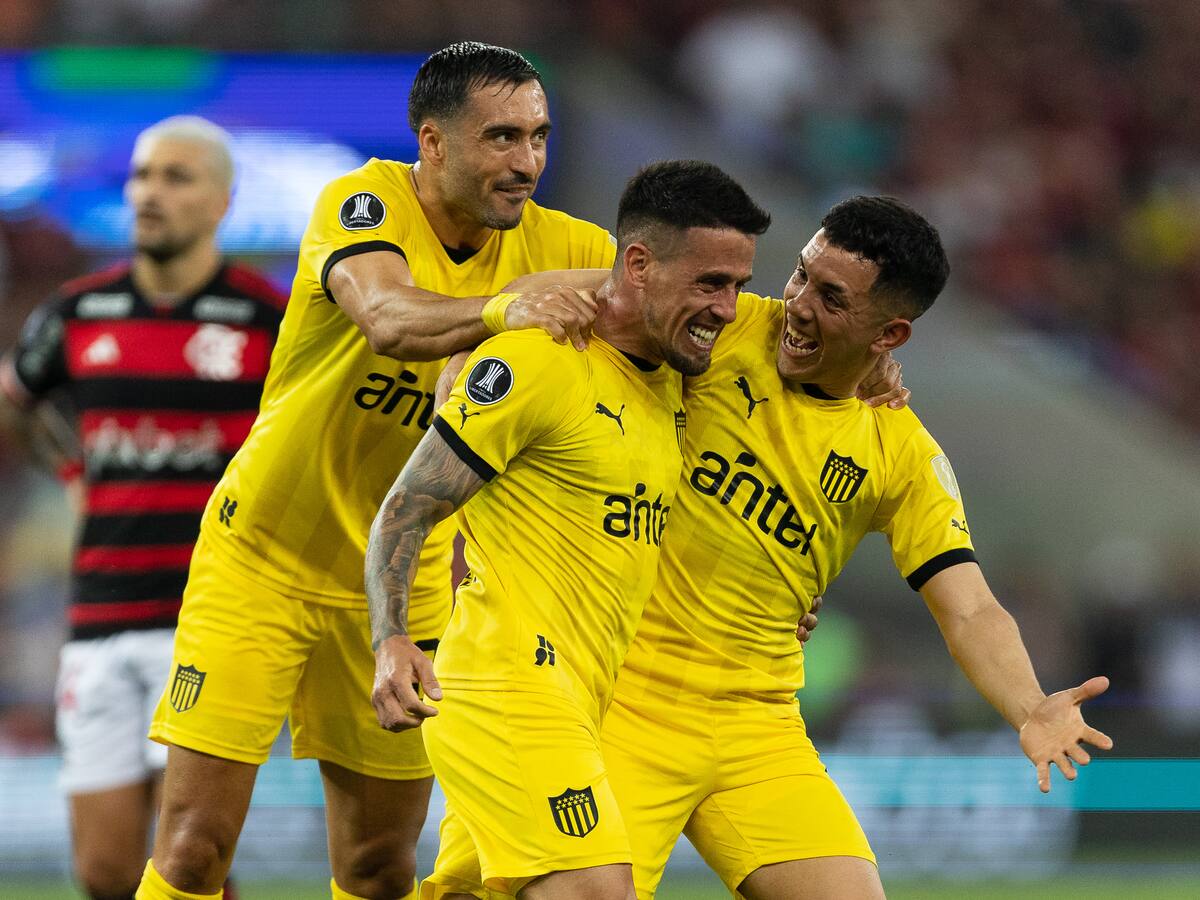 Peñarol se lleva un triunfazo desde Río de Janeiro ante el Flamengo de Erick Pulgar