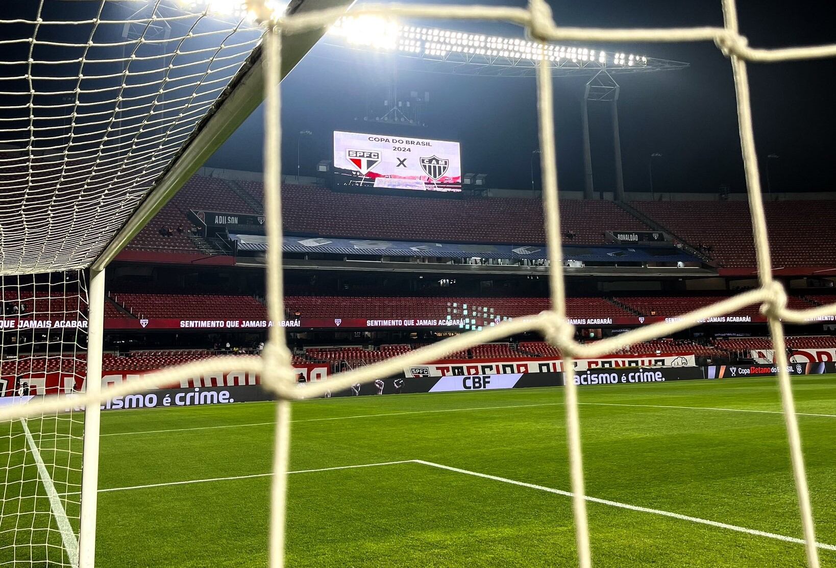 El hermoso gesto de São Paulo para homenajear a Juan Izquierdo | X: São Paulo