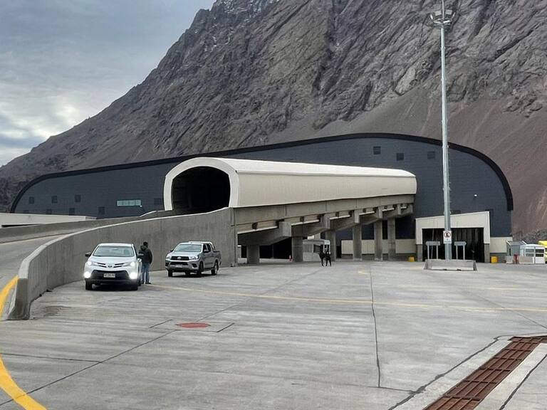 Cierran el Paso Los Libertadores por inestabilidad climática en la cordillera en Chile y Argentina