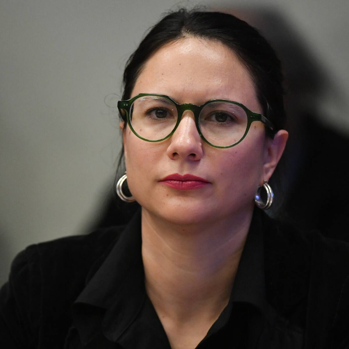 Diputada Irací Hassler acusa información “falsa” tras dichos sobre posible destitución por caso Sierra Bella