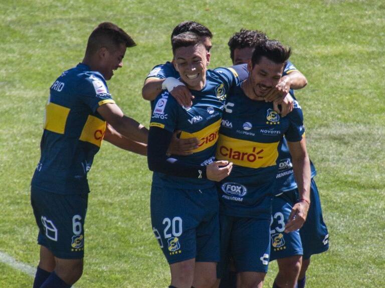 28 DE OCTUBRE DE 2020 / VIÑA DEL MARCelebración de gol de Walter Gonzalez, durante el partido valido por la fecha 16 del Campeonato Nacional AFP PlanVital 2020, entre Everton y Colo Colo, disputado en el Estadio Sausalito.
FOTO: MIGUEL MOYA / AGENCIAUNO