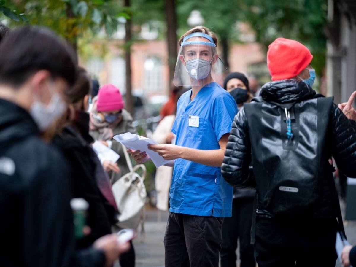 Autoridades de Alemania preocupadas por alza de contagios del Covid-19 por segundo día
