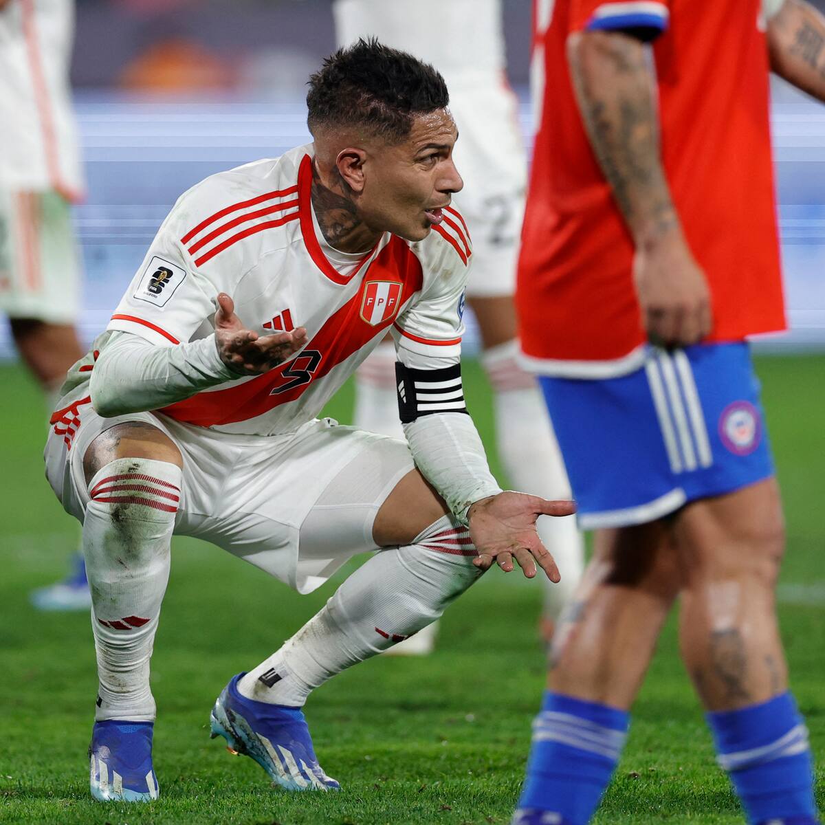 Paolo Guerrero sorprende al elegir a su jugador favorito del fútbol chileno