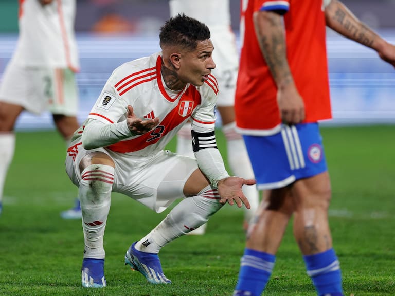 Paolo Guerrero sorprende al elegir a su jugador favorito del fútbol chileno