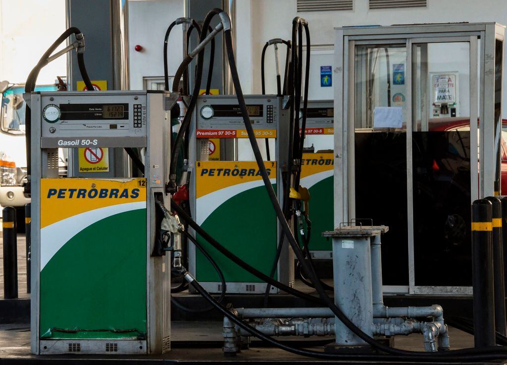 Huelga afecta a la empresa Petrobras