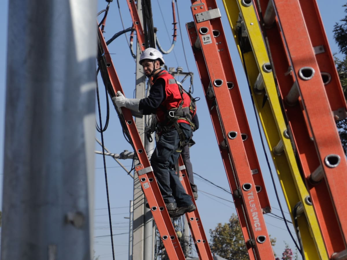 Subtel cobra garantías por casi $13 mil millones a reconocido empresa por incumplimientos en proyecto Fibra Óptica Nacional