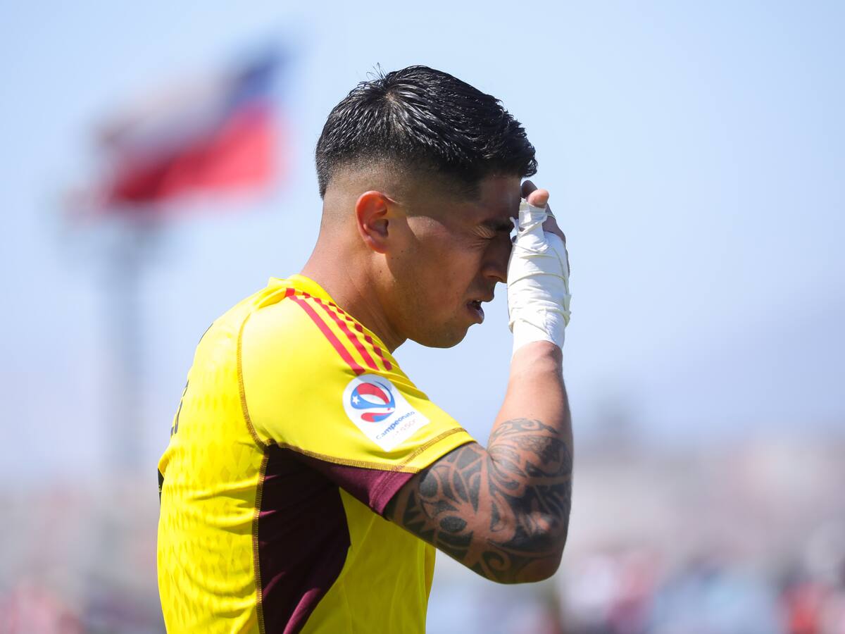 Sobrepeso: el motivo por el que Brayan Cortés perdió la titularidad en Colo Colo y además preocupa en La Roja