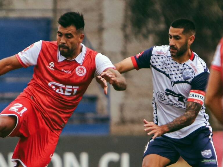 En una lluvia de expulsiones Deportes Recoleta se impuso de local ante San Felipe en la Primera B