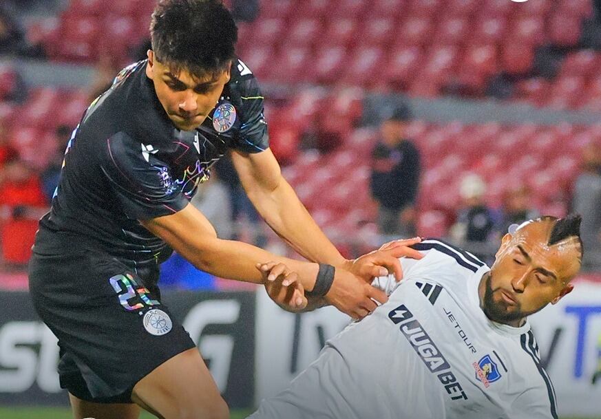Tras las pifias de los hinchas: DT de Audax Italiano evalúa la actuación de Damián Pizarro ante Colo Colo y deja sincera frase