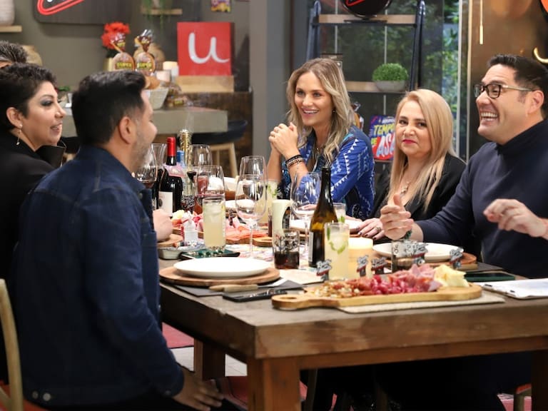 «Se vienen cosas insospechadas»: Kenita Larraín, Latife Soto y Vanessa Daroch lanzan sus predicciones para 2023