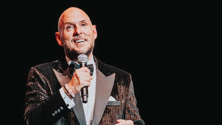 Andrés Parra, “El patrón del Mal”, trae su show “Venga que sí es pa’ eso” a Chile: “Todos enfrentamos miedos y desafíos, y eso nos une”