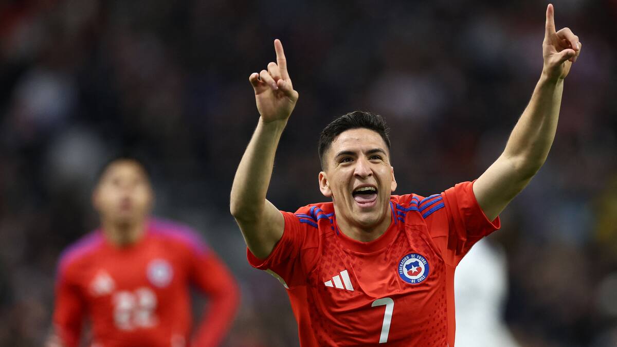 “Mi sueño es jugar junto a Marcelino Núñez en la selección chilena”