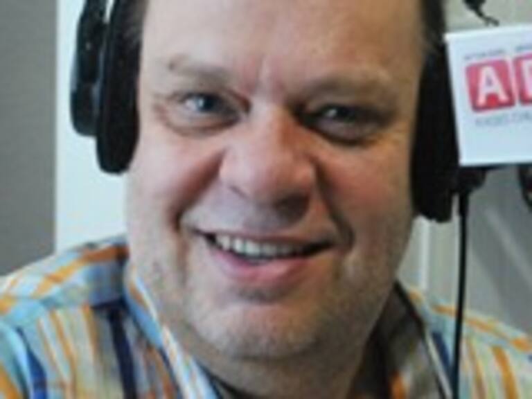 Roberto Nicolini: Lo único que salva de «31 minutos» son las canciones