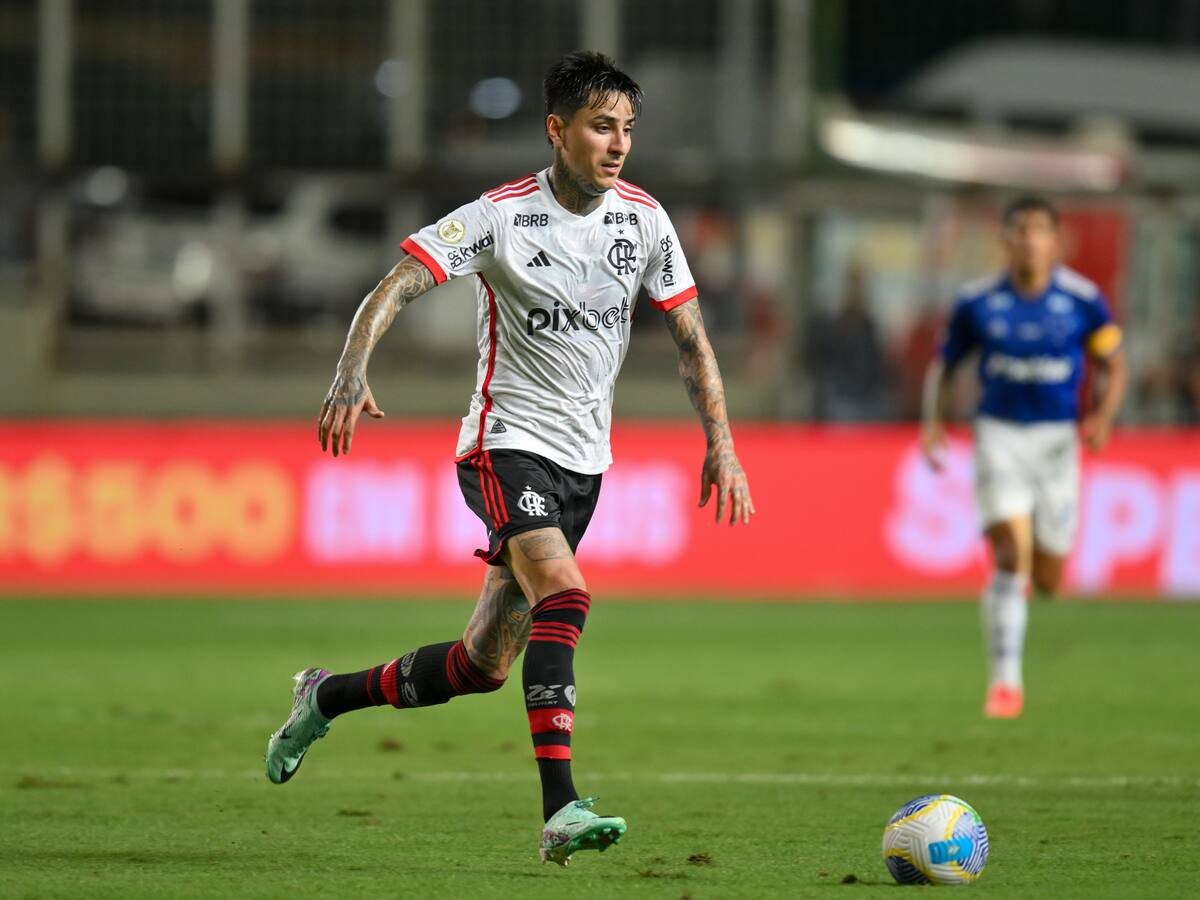 Erick Pulgar es expulsado en igualdad de Flamengo ante Fortaleza