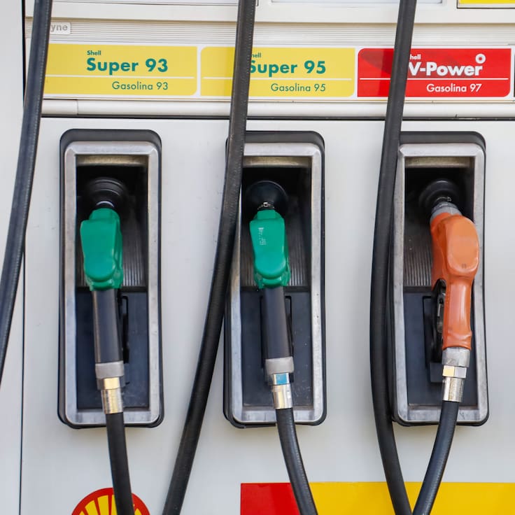 Comienza pago de bono para transportistas: ¿Cómo puedo recibir $100.000 mensual para bencina?