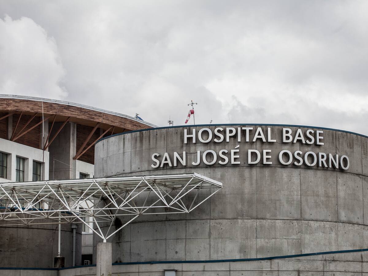 Revelan los millonarios sueldos que ganaban los involucrados que torturaron a extrabajador con TEA en Hospital de Osorno
