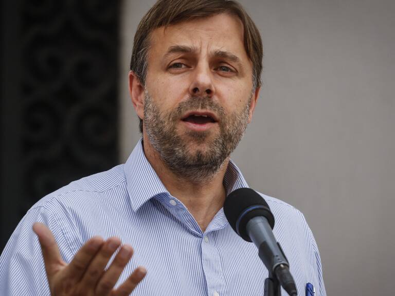 24 de marzo del 2020/SANTIAGOEl alcalde de Puente Alto, German Codina, habla en el punto de prensa que se realizó tras la reunión de la Mesa Social covid 19, en el Palacio de La Moneda.
FOTO: SEBASTIAN BELTRAN GAETE/AGENCIAUNO