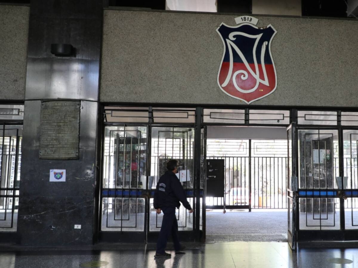 “Va a correr sangre”: alarmante amenaza obliga al Instituto Nacional a suspender actividades