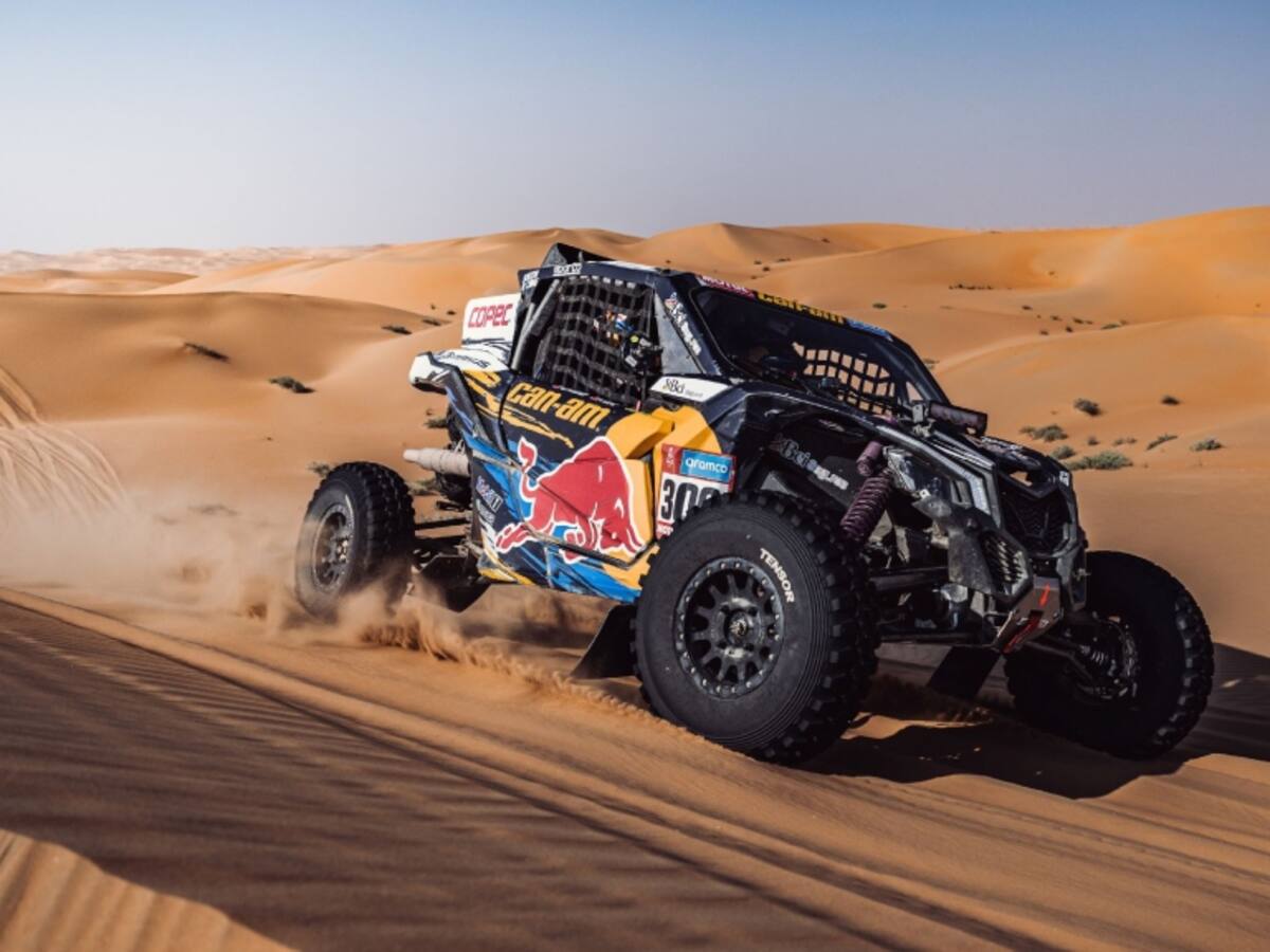Chaleco López cede el liderato de la penúltima etapa del Rally Dakar 2023 por ayudar a un piloto