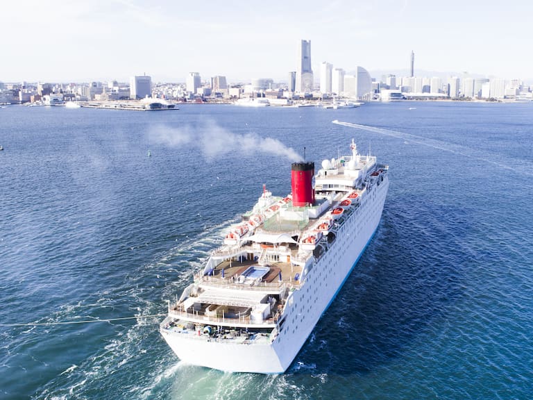 chilenos abandonaron crucero