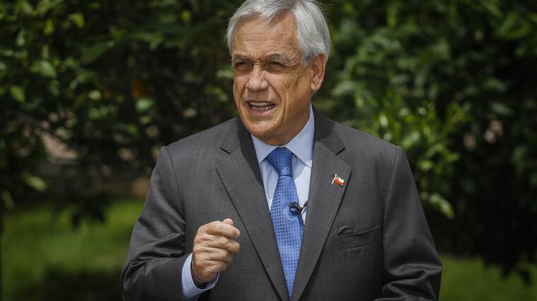 Presidente Piñera termina el año con un 8,9% de aprobación