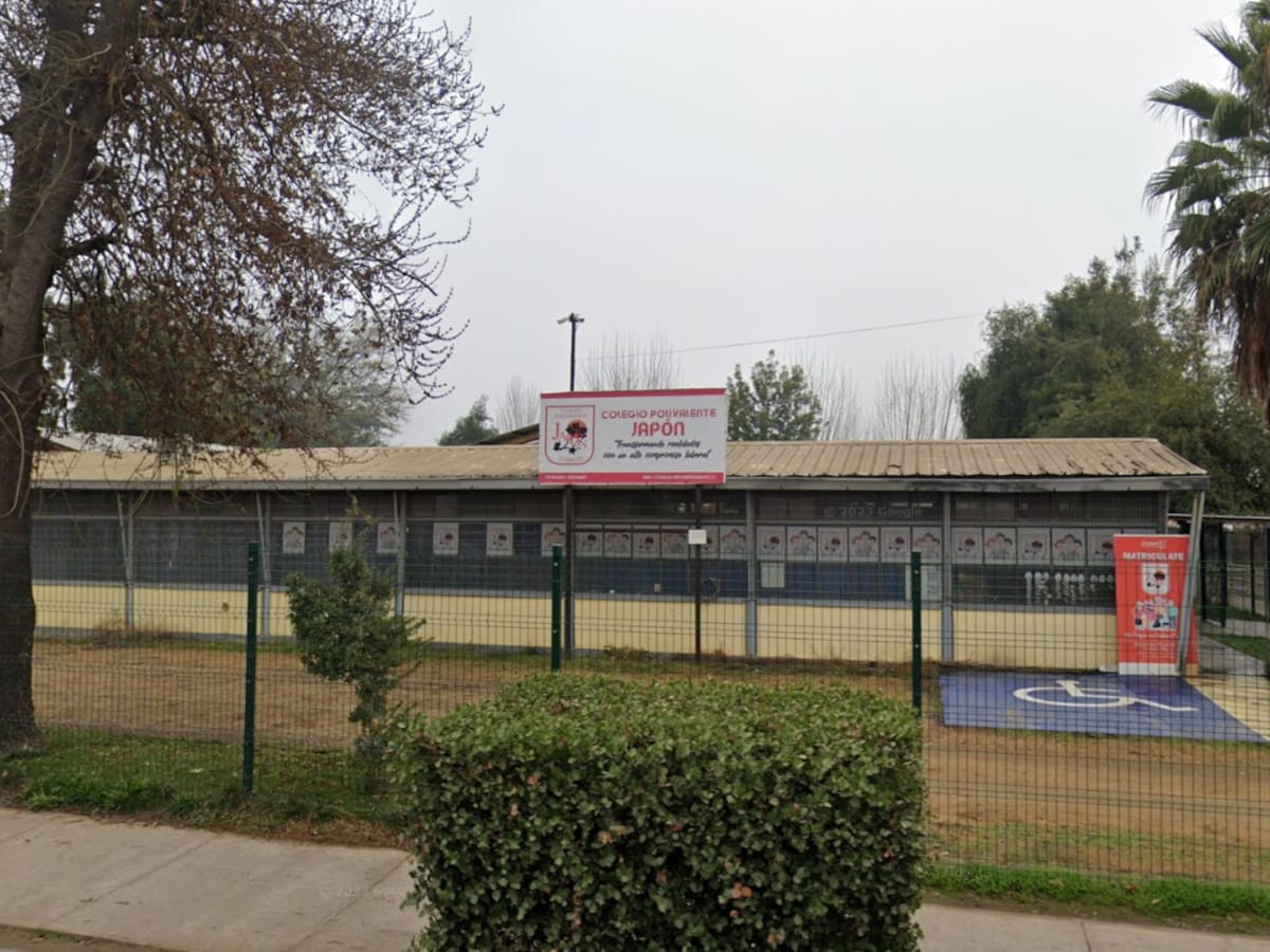 Alerta en Curicó: alumno de 14 años es detenido tras intentar ingresar armado a colegio