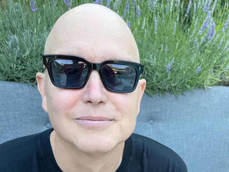 Vocalista de Blink-182 se sometió a quimioterapias