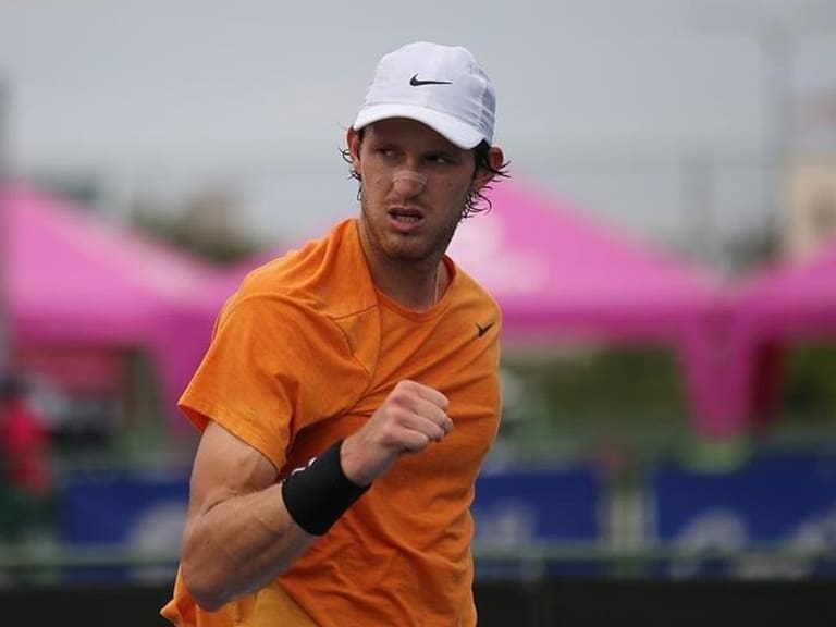 Nicolás Jarry avanzó a los cuartos de final del Challenger 50 de Salinas 2
