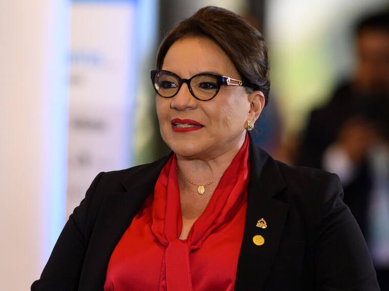 La presidenta de Honduras Xiomara Castro durante su participación en la Celac