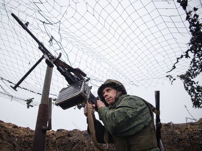 Un militar de los separatistas de la República Popular de Lugansk