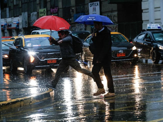 Sistema frontal: las recomendaciones que deberías aplicar hoy antes de que comiencen las lluvias
