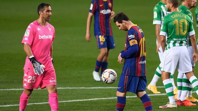 Barcelona's Argentine forward Lionel Messi prepares to shoot a penalty kick during the Spanish League football match between Barcelona and Real Betis at the Camp Nou stadium in Barcelona on November 7, 2020. (Photo by Josep LAGO / AFP) (Photo by JOSEP LAGO/AFP via Getty Images)