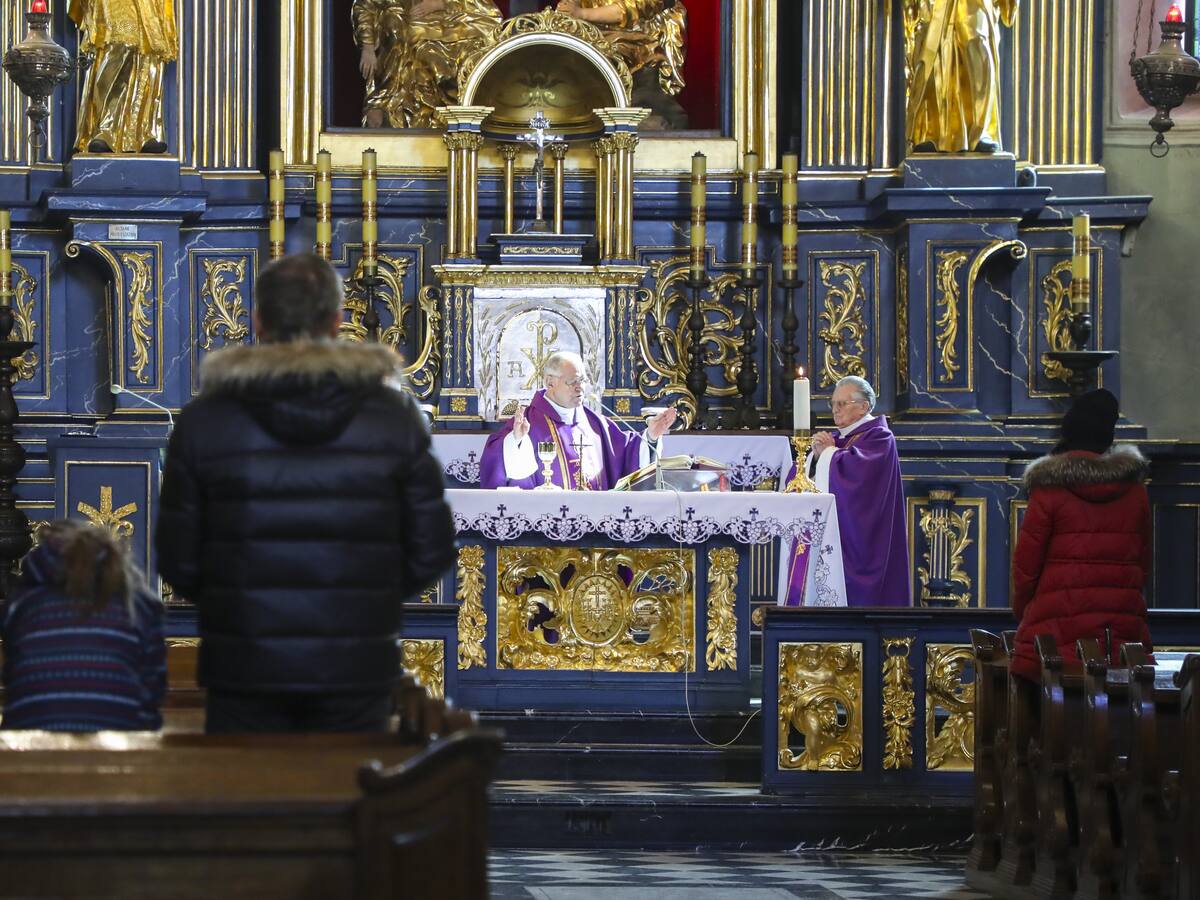 Iglesia Católica otorgó a infectados por coronavirus el perdón de sus pecados