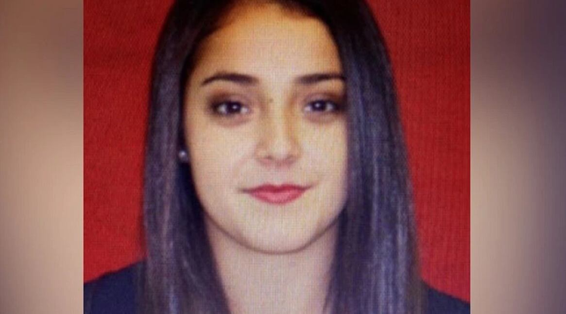 Familiares de PDI asesinada Valeria Vivanco se manifestaron en la Parada Militar