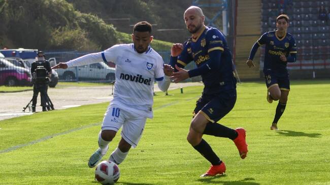 Huachipato cierra la primera rueda del Campeonato Nacional 2023 como líder tras igualar con Magallanes