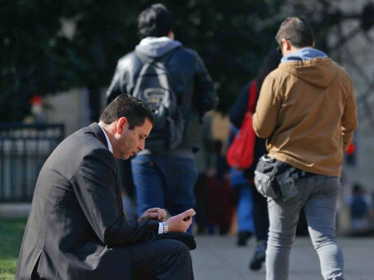 Pablo Ortúzar se refirió al desempleo ilustrado en Chile y cuestiona “la búsqueda de prestigio en títulos que ya no valen nada”