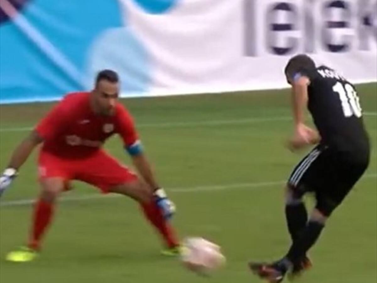 Al Puskas: Formidable golazo de rabona en Eslovenia se postula al mejor del año