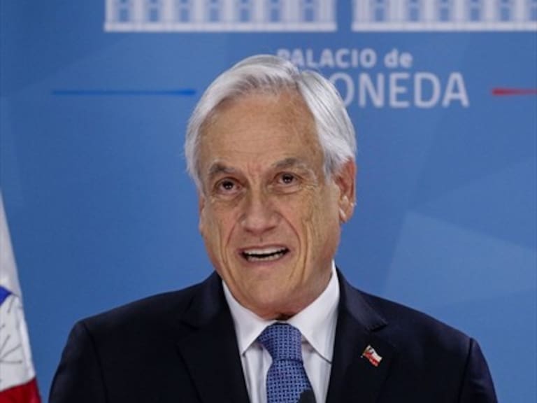 Piñera presentó agenda social para enfrentar crisis: Ingreso Mínimo Garantizado entre las medidas
