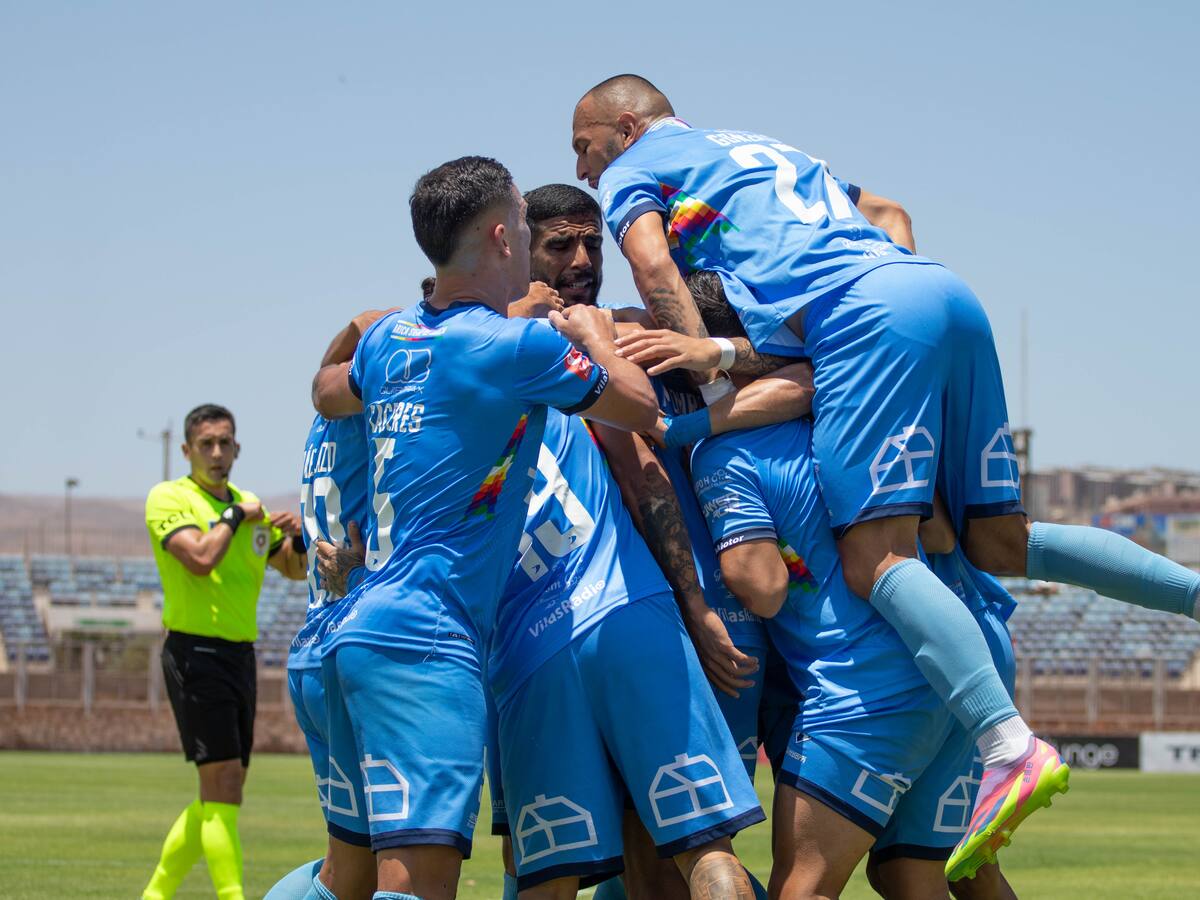 San Marcos repatrió a un chileno que llega desde el fútbol argentino: quinto refuerzo para el club ariqueño
