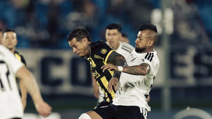 Con pelea incluida, penales eternos e insólita imagen de Zavala: Colo Colo cierra su periplo por Uruguay con un triunfo ante Peñarol