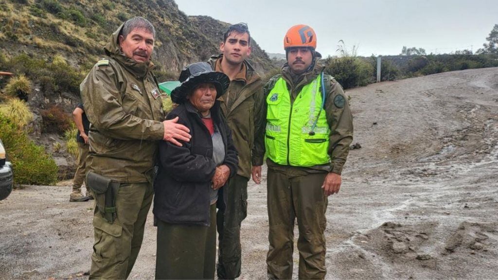 Carabineros rescató abuelitas en Putre
