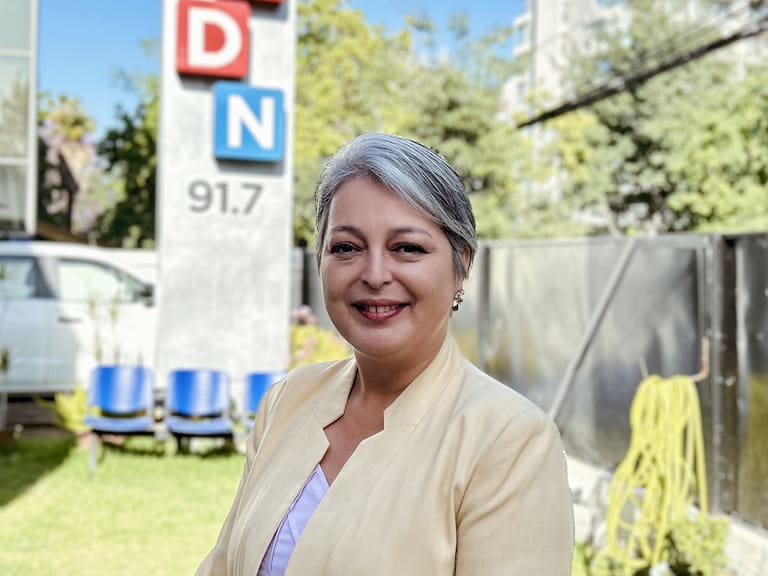 Jara arremete contra Kast por restarse de debates: “No quiere ir porque ahí perdió en la elección pasada”