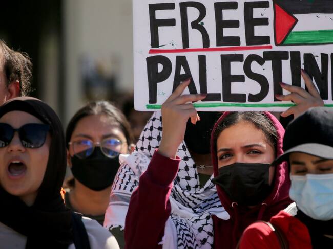 En Long Beach de Estados Unidos una manifestación por la causa de Palestina