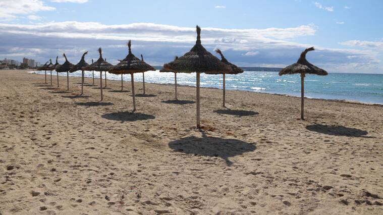 Una playa vacía en Mallorca