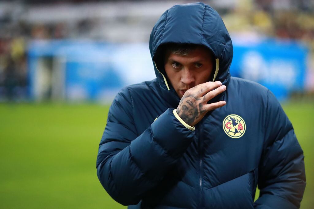Nicolás Castillo en un juego de la Liga MX en 2020