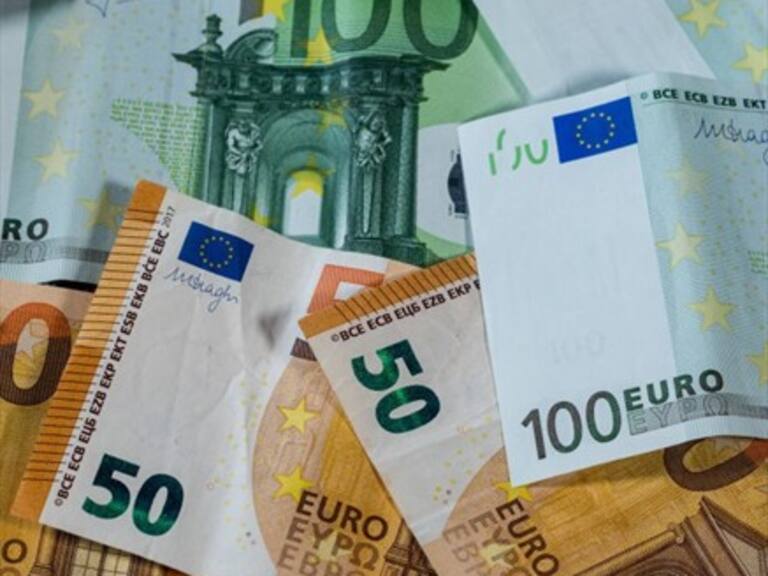 Eurozona creció 1,8 % en 2018, seis décimas menos que el año anterior