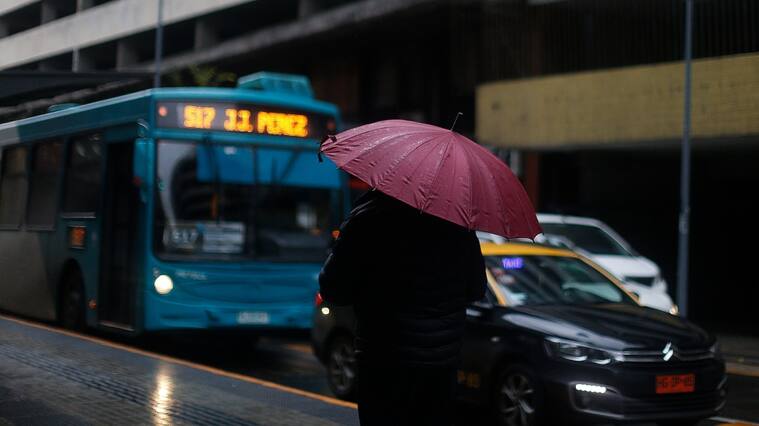 Lluvia en Santiago