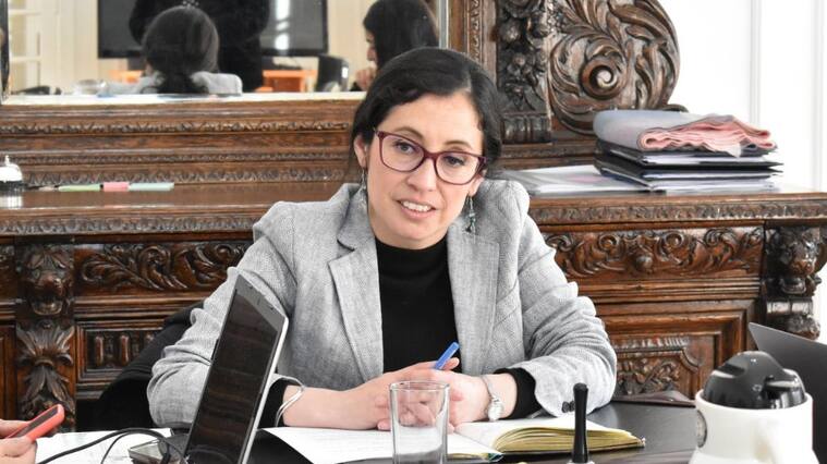 Luz Bermúdez, 1024x576 jpg ok